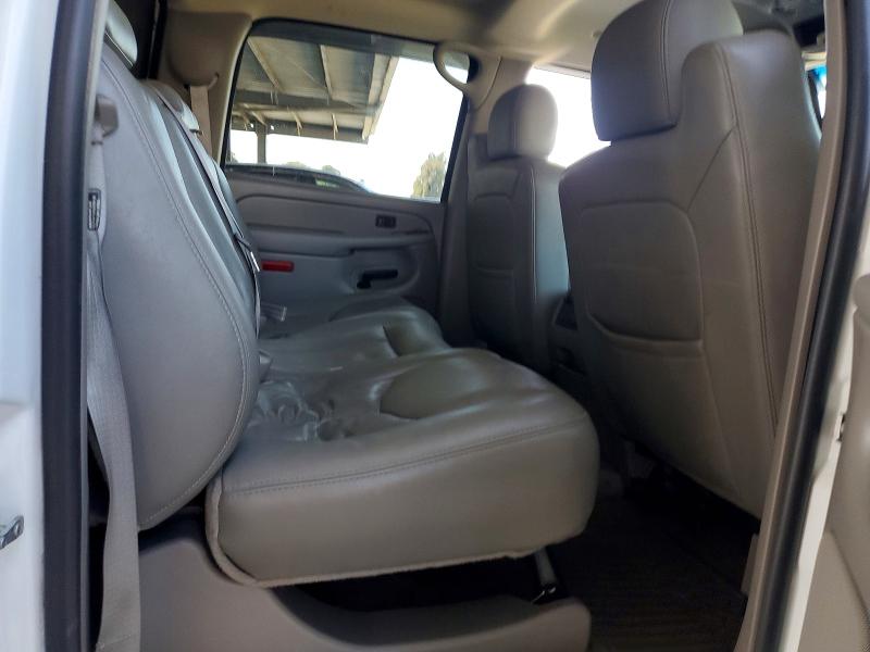 Продаж на аукціоні авто 2005 Gmc Sierra, vin: 1GTHC23UX5F838609, номер лоту: 50074496