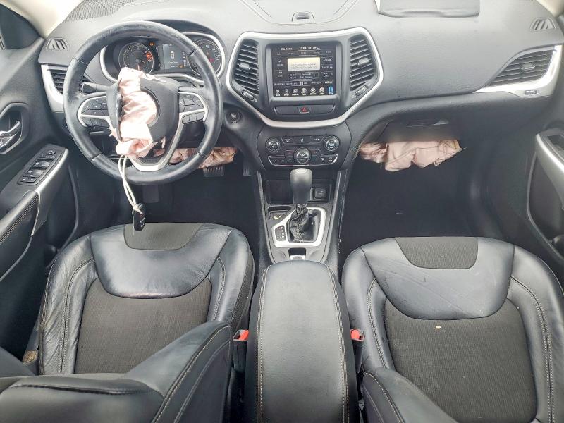 55282516 :رقم المزاد ، 1C4PJLLB4JD584228 vin ، 2018 Jeep Cherokee مزاد بيع