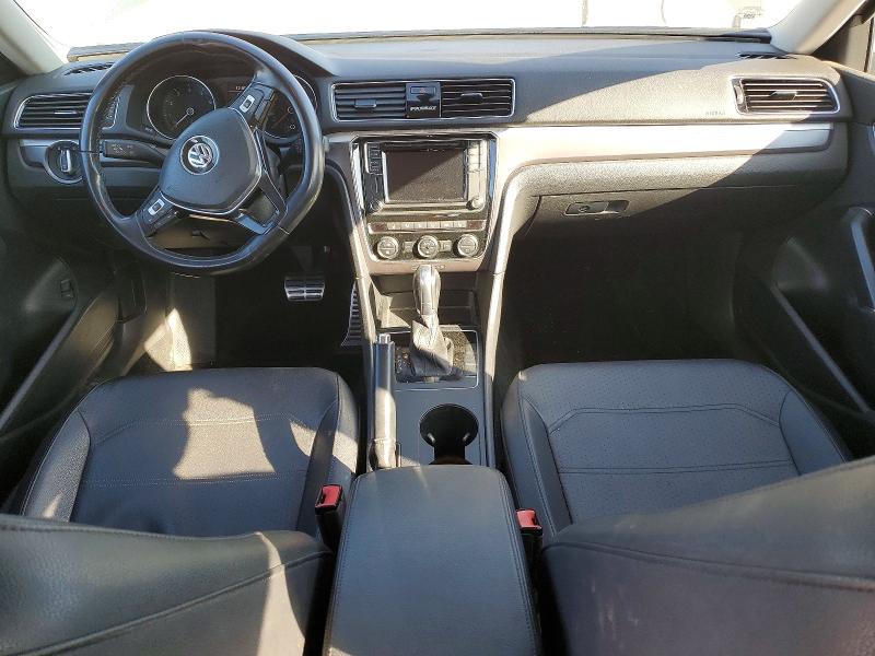 Продаж на аукціоні авто 2018 Volkswagen Passat, vin: 1VWAA7A32JC008049, номер лоту: 52965826