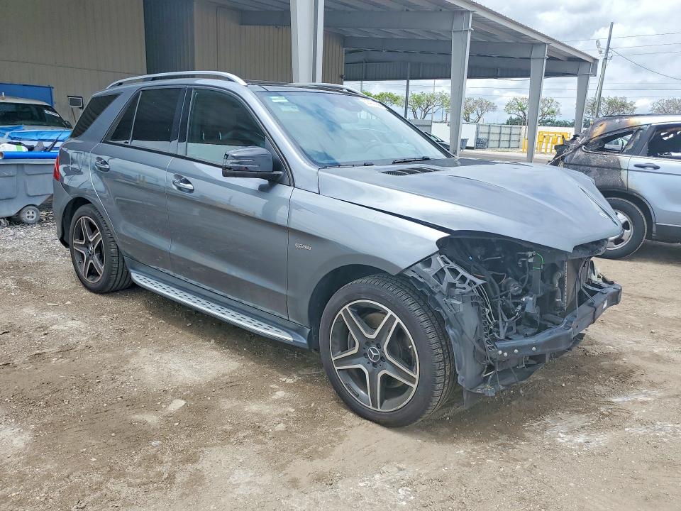 52401986 :رقم المزاد ، 4JGDA6EB5HA980144 vin ، 2017 Mercedes-benz Gle مزاد بيع