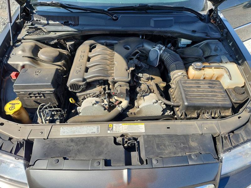 55371746 :رقم المزاد ، 2C3CA5CV7AH279902 vin ، 2010 Chrysler 300 مزاد بيع