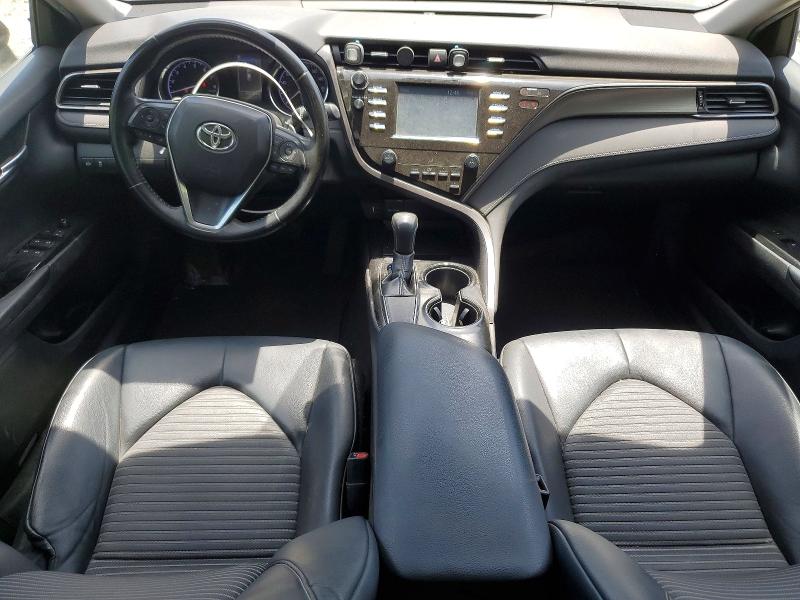 52222116 :رقم المزاد ، 4T1B11HK9KU721426 vin ، 2019 Toyota Camry مزاد بيع