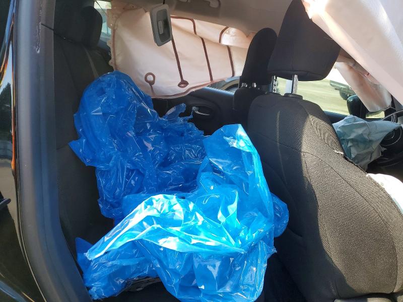 54227326 :رقم المزاد ، ZACCJABB3HPF07916 vin ، 2017 Jeep Renegade مزاد بيع