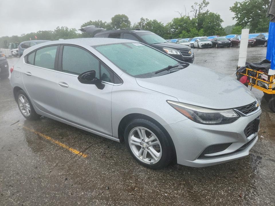 Продаж на аукціоні авто 2017 Chevrolet Cruze, vin: 3G1BE6SM5HS595258, номер лоту: 55390716