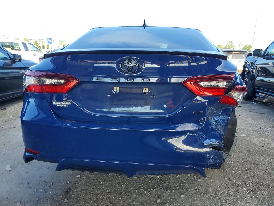 53430906 :رقم المزاد ، 4T1T11AK8PU113970 vin ، 2023 Toyota Camry مزاد بيع