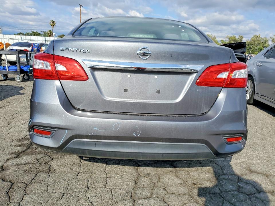 2016 Nissan Sentra მანქანა იყიდება აუქციონზე, vin: 3N1AB7AP3GY276808, აუქციონის ნომერი: 52539536