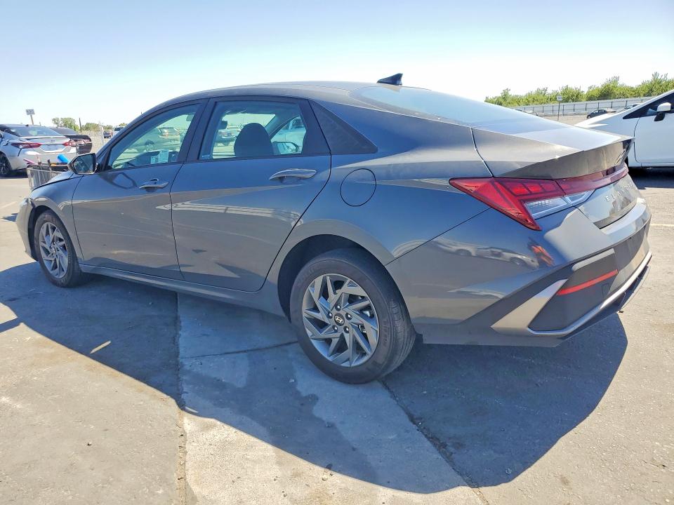 2025 Hyundai Elantra Hybrid მანქანა იყიდება აუქციონზე, vin: KMHLM4DJXSU160065, აუქციონის ნომერი: 53837516