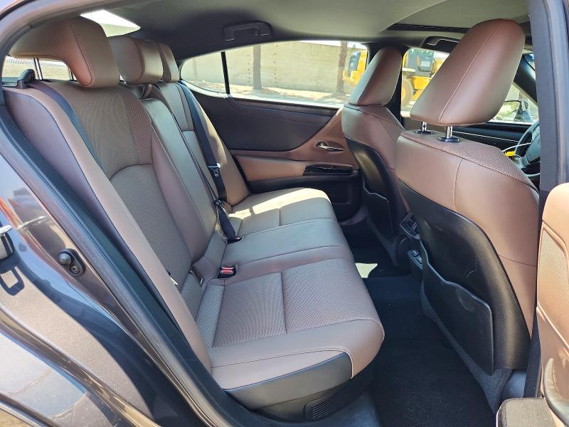 2022 Lexus Es 300h მანქანა იყიდება აუქციონზე, vin: 58ADA1C13NU024452, აუქციონის ნომერი: 53238976
