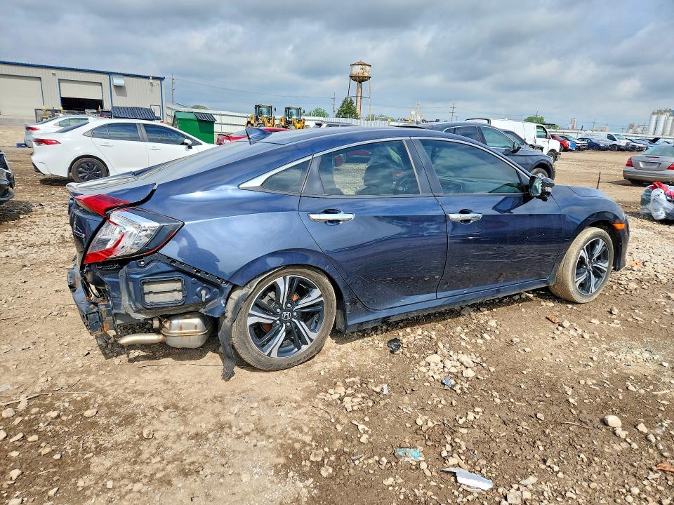 Auction sale of the 2018 Honda Civic, vin: JHMFC1F99JX011972, lot number: 54014216