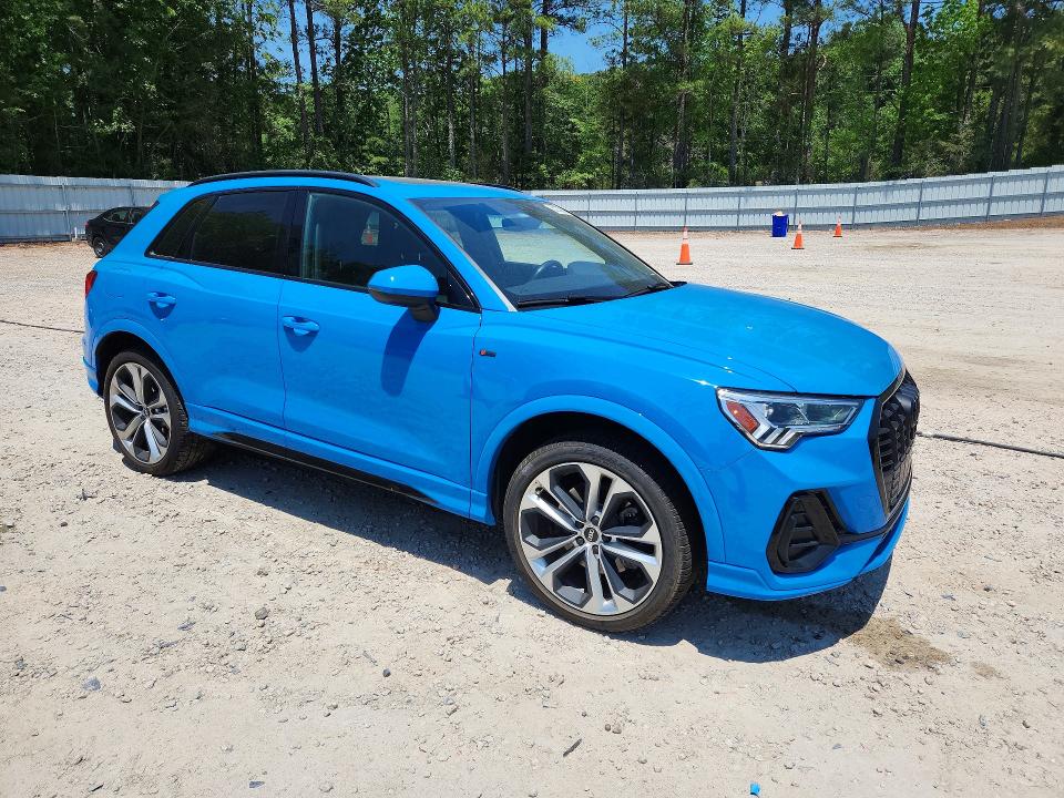 Продаж на аукціоні авто 2021 Audi Q3, vin: WA1EECF37M1074858, номер лоту: 53730876