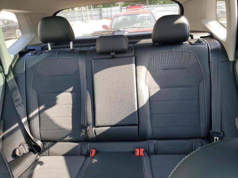 Продаж на аукціоні авто 2022 Volkswagen Taos, vin: 3VVTX7B28NM058301, номер лоту: 52921786