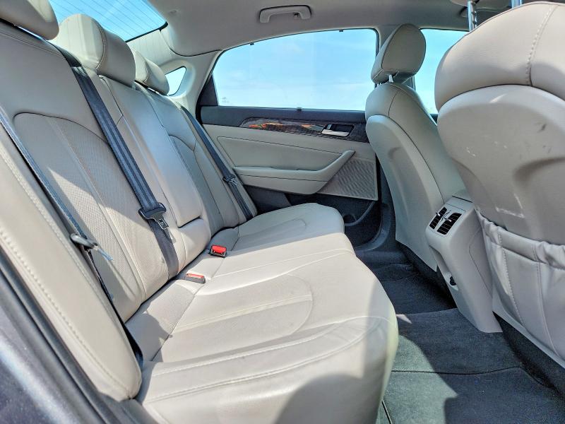 52083706 :رقم المزاد ، 5NPE34AF5JH664242 vin ، 2018 Hyundai Sonata مزاد بيع