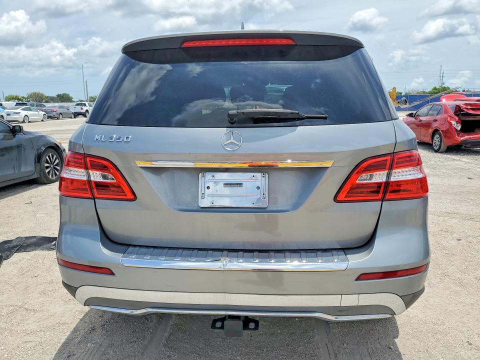 2013 Mercedes-benz Ml მანქანა იყიდება აუქციონზე, vin: 4JGDA5JB1DA203907, აუქციონის ნომერი: 52506806