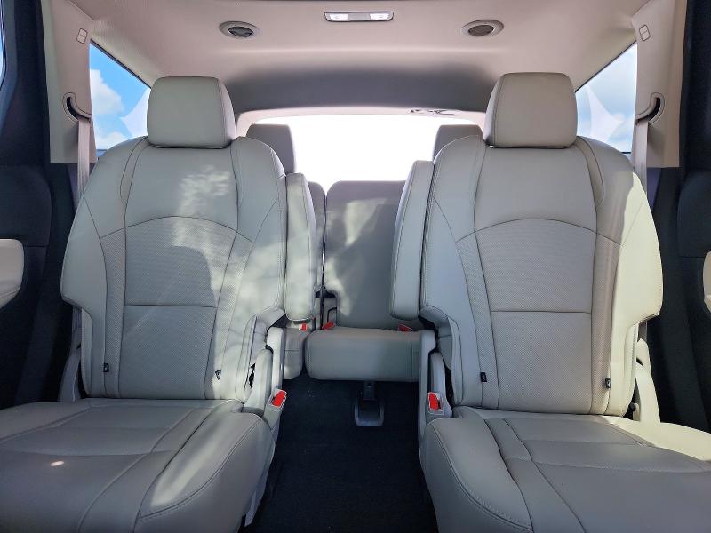 Auction sale of the 2020 Buick Enclave, vin: 5GAERCKW5LJ229983, lot number: 53210686