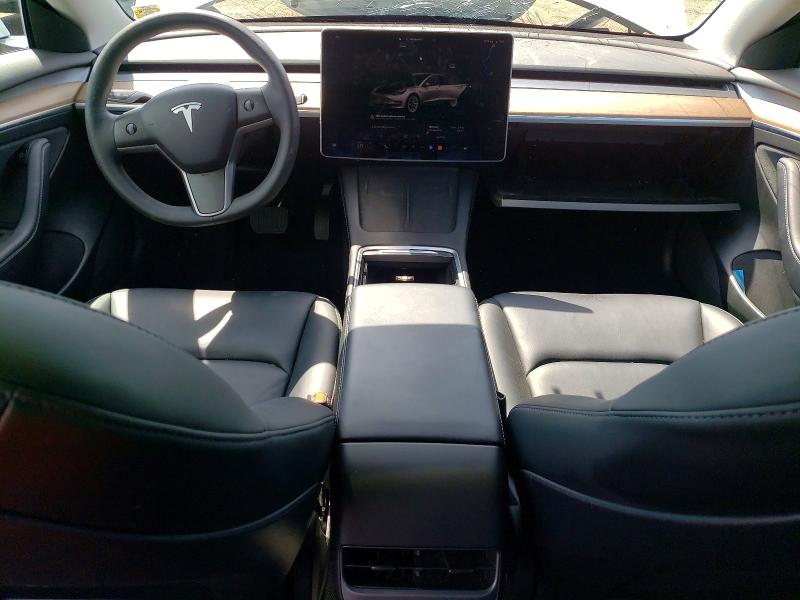 52027646 :رقم المزاد ، 5YJ3E1EB0NF233545 vin ، 2022 Tesla Model 3 مزاد بيع