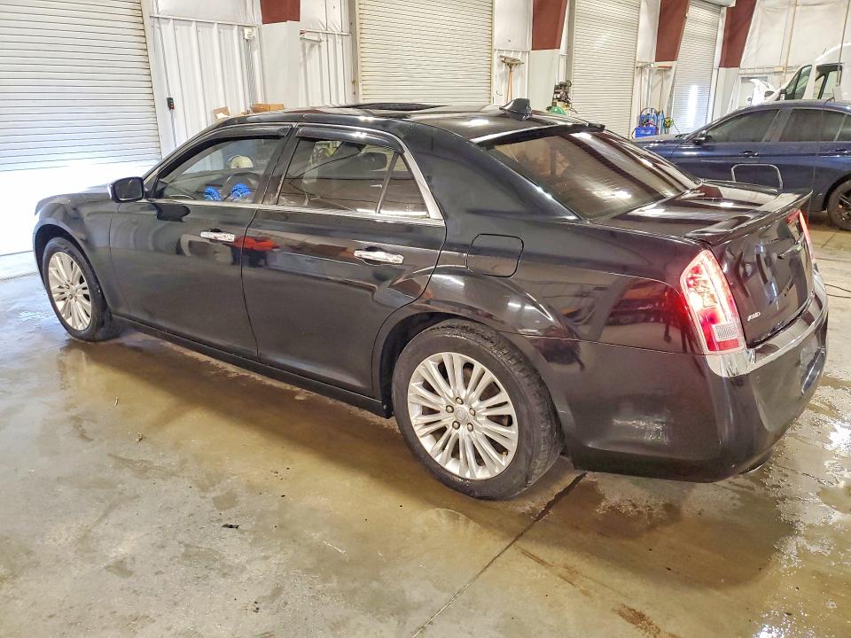 Продажа на аукционе авто 2012 Chrysler 300c, vin: 2C3CCAKT2CH197114, номер лота: 54715426