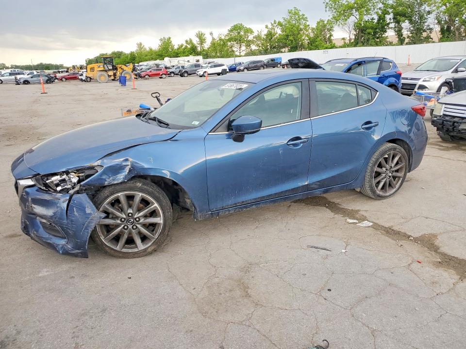 51867036 :رقم المزاد ، 3MZBN1V34JM275434 vin ، 2018 Mazda 3 مزاد بيع