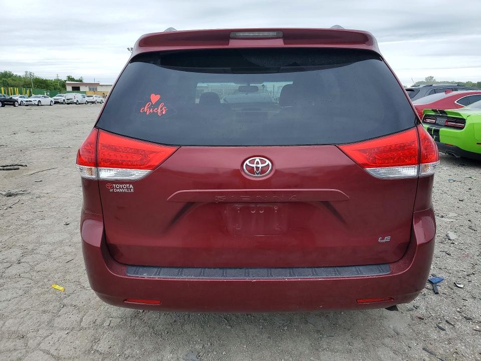 Продаж на аукціоні авто 2014 Toyota Sienna, vin: 5TDKK3DC2ES417178, номер лоту: 54095416