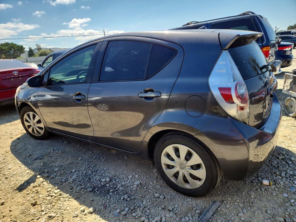 2014 Toyota Prius C მანქანა იყიდება აუქციონზე, vin: JTDKDTB34E1071743, აუქციონის ნომერი: 52717906