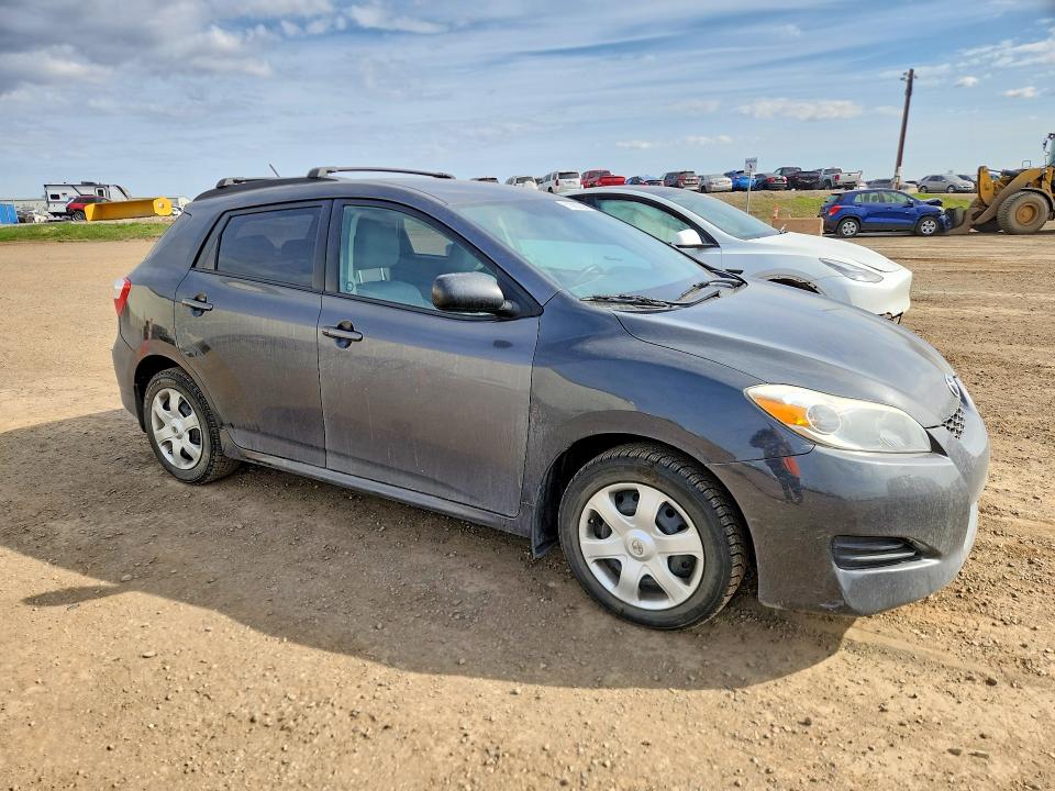 51885796 :رقم المزاد ، 2T1LE4EE7AC013670 vin ، 2010 Toyota Matrix Wagon 4wd مزاد بيع