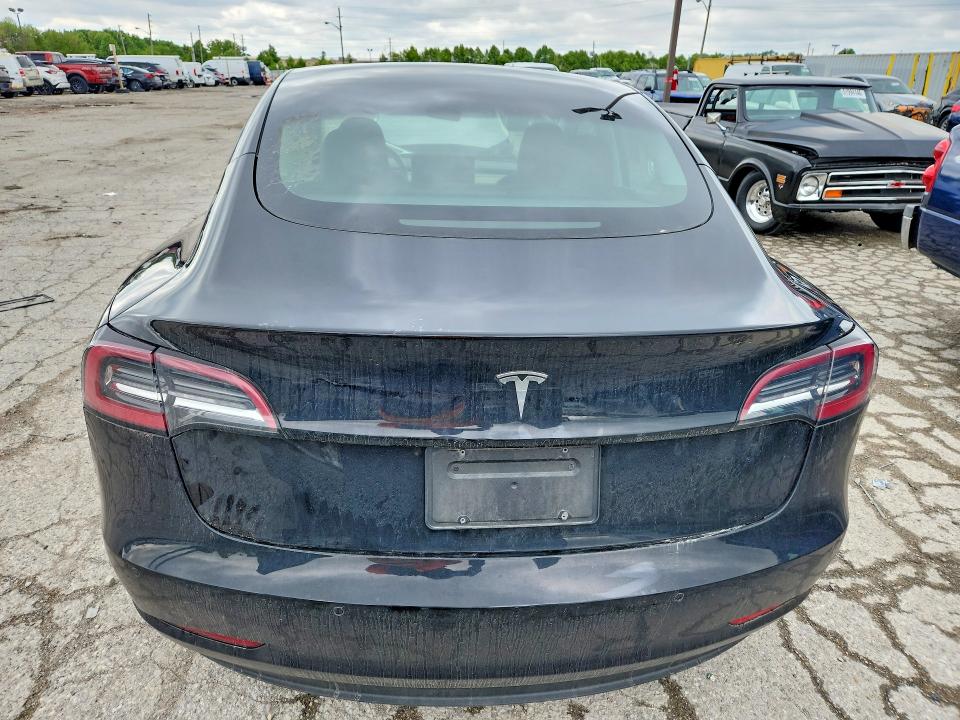 52053606 :رقم المزاد ، 5YJ3E1EA2MF063694 vin ، 2021 Tesla Model 3 مزاد بيع