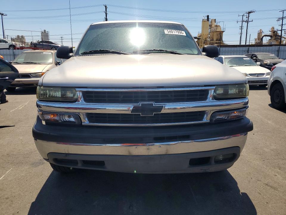 54017996 :رقم المزاد ، 1GNEC13VX4R222502 vin ، 2004 Chevrolet Tahoe مزاد بيع