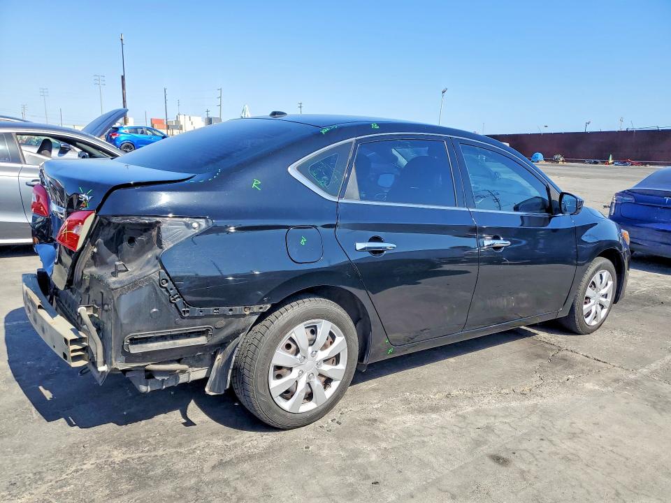 Продаж на аукціоні авто 2017 Nissan Sentra, vin: 3N1AB7AP5HL719295, номер лоту: 53735326