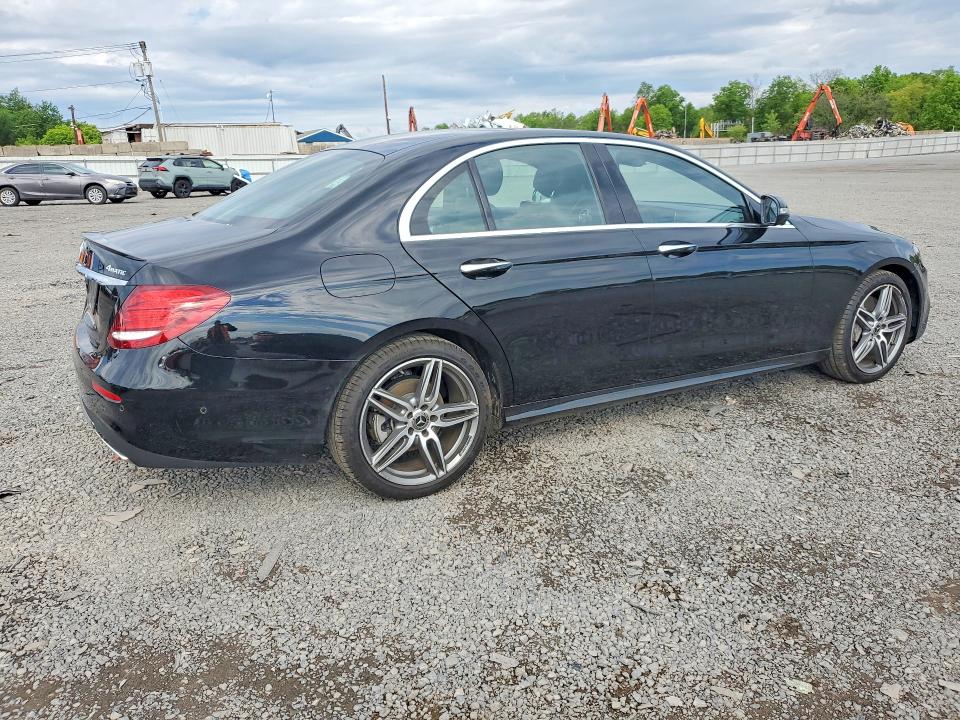 53289056 :رقم المزاد ، WDDZF8EB2LA744394 vin ، 2020 Mercedes-benz E مزاد بيع