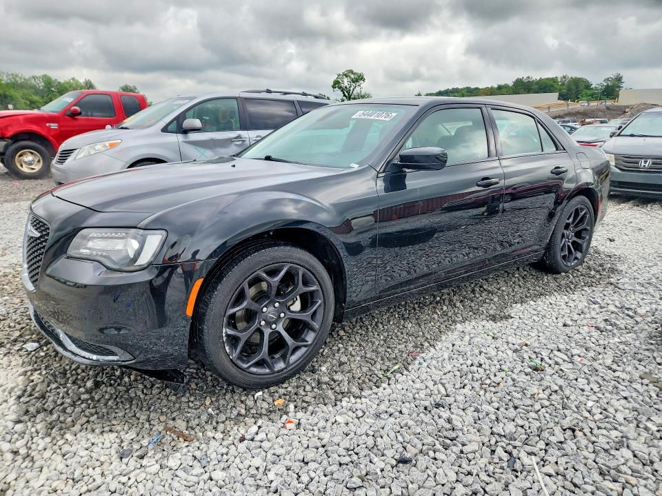 Auction sale of the 2019 Chrysler 300, vin: 2C3CCAAG6KH648211, lot number: 54401076