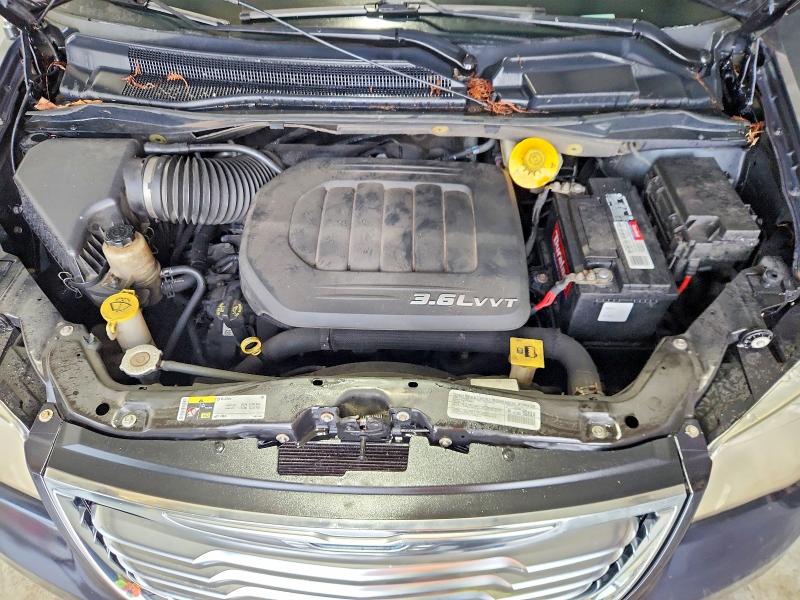 2014 Chrysler Town & Country მანქანა იყიდება აუქციონზე, vin: 2C4RC1BG9ER312796, აუქციონის ნომერი: 54984496