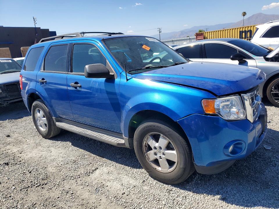 2011 Ford Escape მანქანა იყიდება აუქციონზე, vin: 1FMCU0D74BKB53184, აუქციონის ნომერი: 52100486