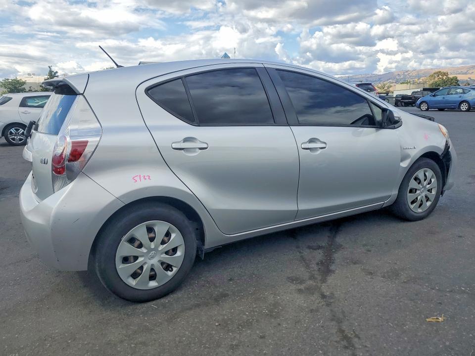 Продаж на аукціоні авто 2013 Toyota Prius C, vin: JTDKDTB38D1051980, номер лоту: 55079886