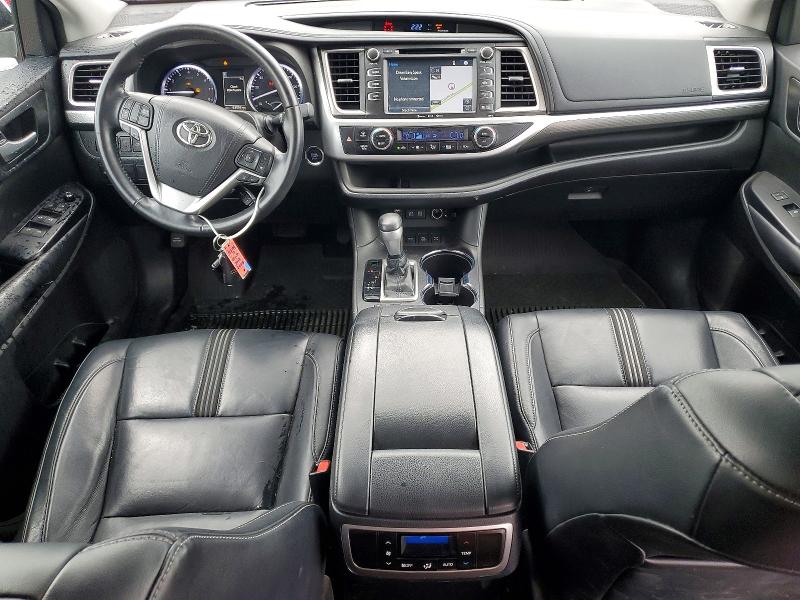 2018 Toyota Highlander მანქანა იყიდება აუქციონზე, vin: 5TDJZRFH1JS895749, აუქციონის ნომერი: 53845306