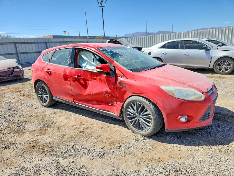 2014 Ford Focus მანქანა იყიდება აუქციონზე, vin: 1FADP3K29EL395935, აუქციონის ნომერი: 47658566