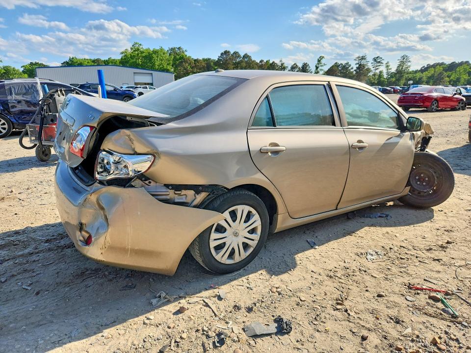 53195116 :رقم المزاد ، 1NXBU4EEXAZ323700 vin ، 2010 Toyota Corolla مزاد بيع