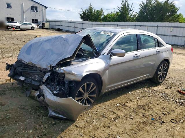 Продажа на аукционе авто 2013 Chrysler 200, vin: 1C3CCBBB3DN542141, номер лота: 53064126