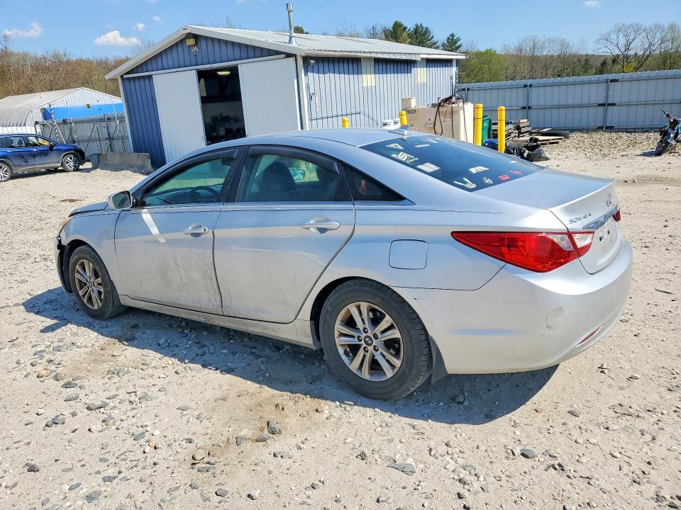 52539936 :رقم المزاد ، 5NPEB4AC2DH639182 vin ، 2013 Hyundai Sonata مزاد بيع