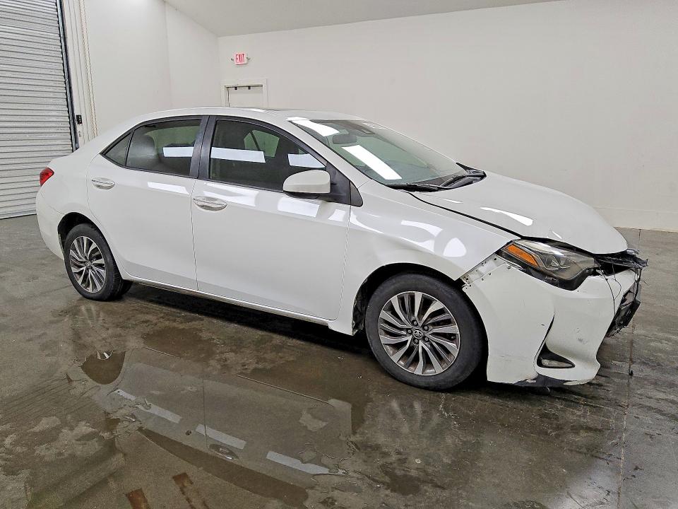 Aukcja sprzedaży 2018 Toyota Corolla, vin: 5YFBURHEXJP792702, numer aukcji: 52954326