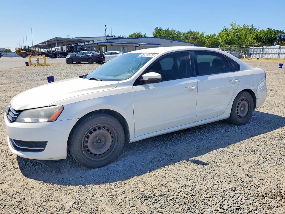 2014 Volkswagen Passat მანქანა იყიდება აუქციონზე, vin: 1VWAP7A34EC018585, აუქციონის ნომერი: 52770716