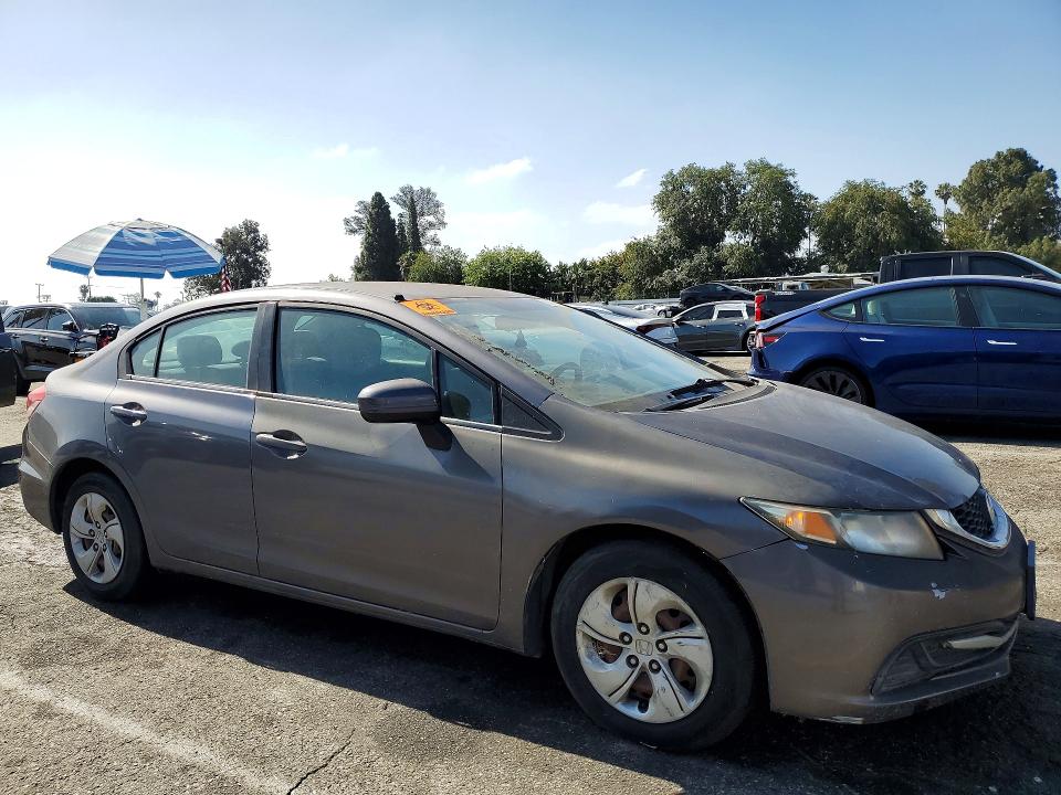 2015 Honda Civic მანქანა იყიდება აუქციონზე, vin: 2HGFB2F5XFH565090, აუქციონის ნომერი: 54014266