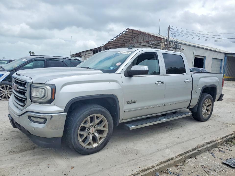 52370476 :رقم المزاد ، 3GTP1NEC3JG533209 vin ، 2018 Gmc Sierra مزاد بيع