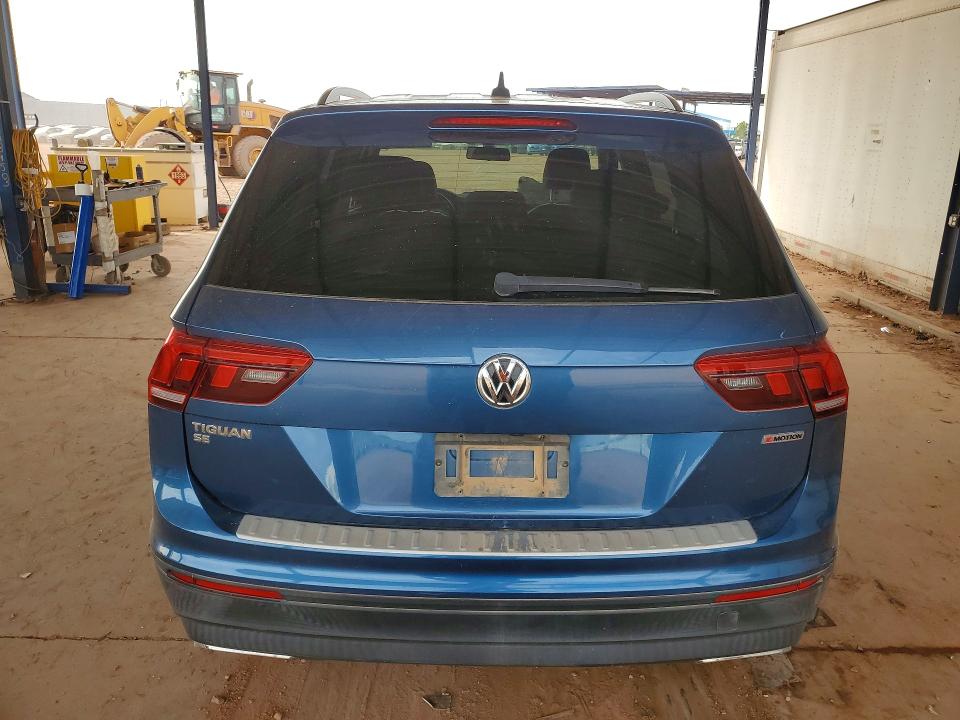 Продажа на аукционе авто 2019 Volkswagen Tiguan, vin: 3VV2B7AXXKM181763, номер лота: 53443906