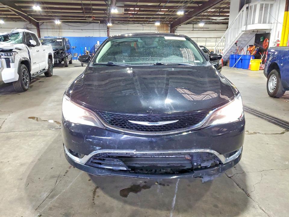 2015 Chrysler 200 მანქანა იყიდება აუქციონზე, vin: 1C3CCCCB2FN546463, აუქციონის ნომერი: 52702546
