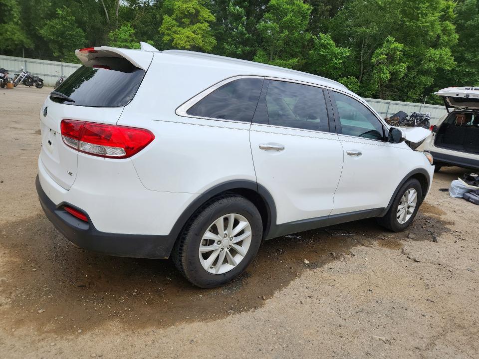 2017 Kia Sorento მანქანა იყიდება აუქციონზე, vin: 5XYPG4A5XHG277398, აუქციონის ნომერი: 54276546