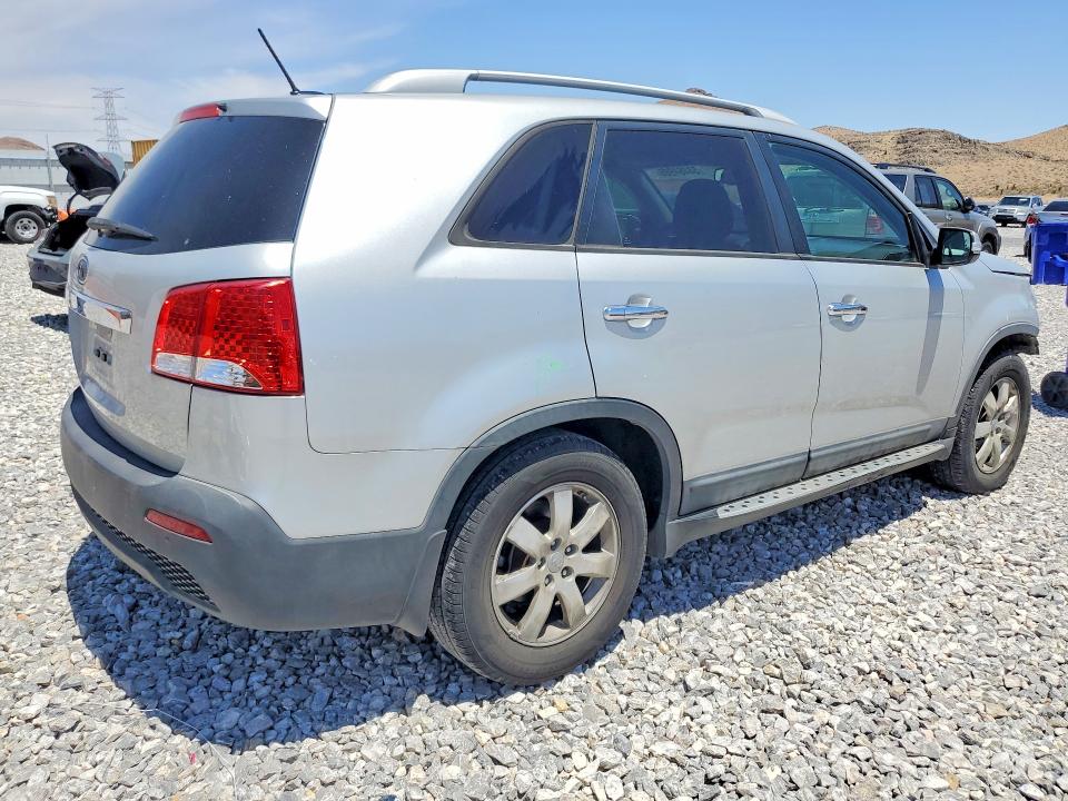 54464966 :رقم المزاد ، 5XYKT3A65DG375869 vin ، 2013 Kia Sorento مزاد بيع