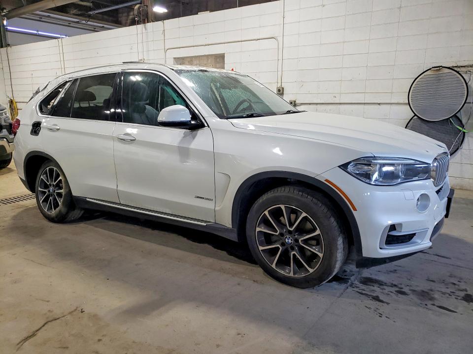 53850496 :رقم المزاد ، 5UXKR0C58F0P07327 vin ، 2015 Bmw X5 مزاد بيع