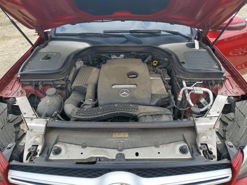 53779866 :رقم المزاد ، WDC0G4KB7KF637334 vin ، 2019 Mercedes-benz Glc مزاد بيع