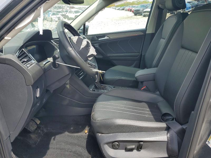 52990636 :رقم المزاد ، 3VVMB7AX8PM130679 vin ، 2023 Volkswagen Tiguan مزاد بيع