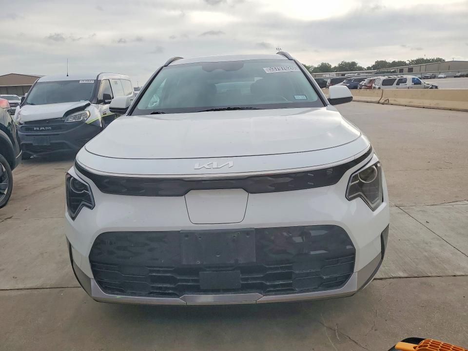 53797626 :رقم المزاد ، KNDCR3L12R5122500 vin ، 2024 Kia Niro مزاد بيع
