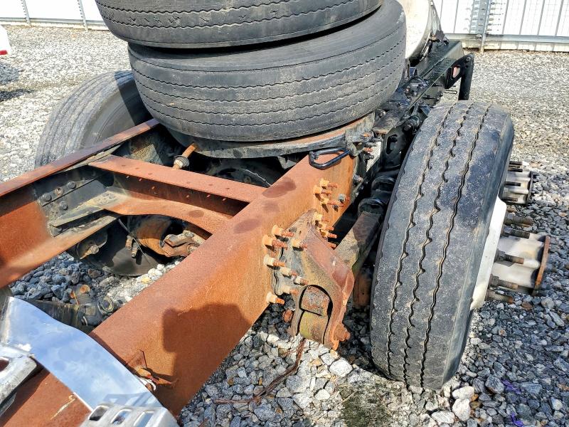 53274086 :رقم المزاد ، 4V4WC9EH7MN280727 vin ، 2021 Volvo Vnr مزاد بيع